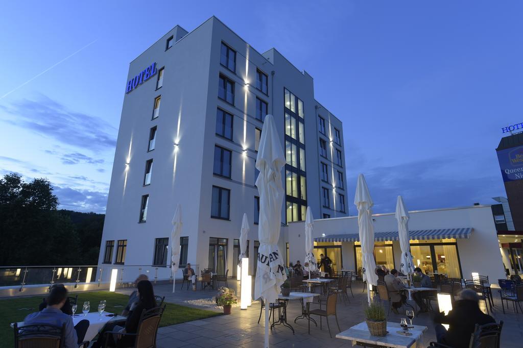 Best Western Queens Hotel Pforzheim-Niefern ภายนอก รูปภาพ